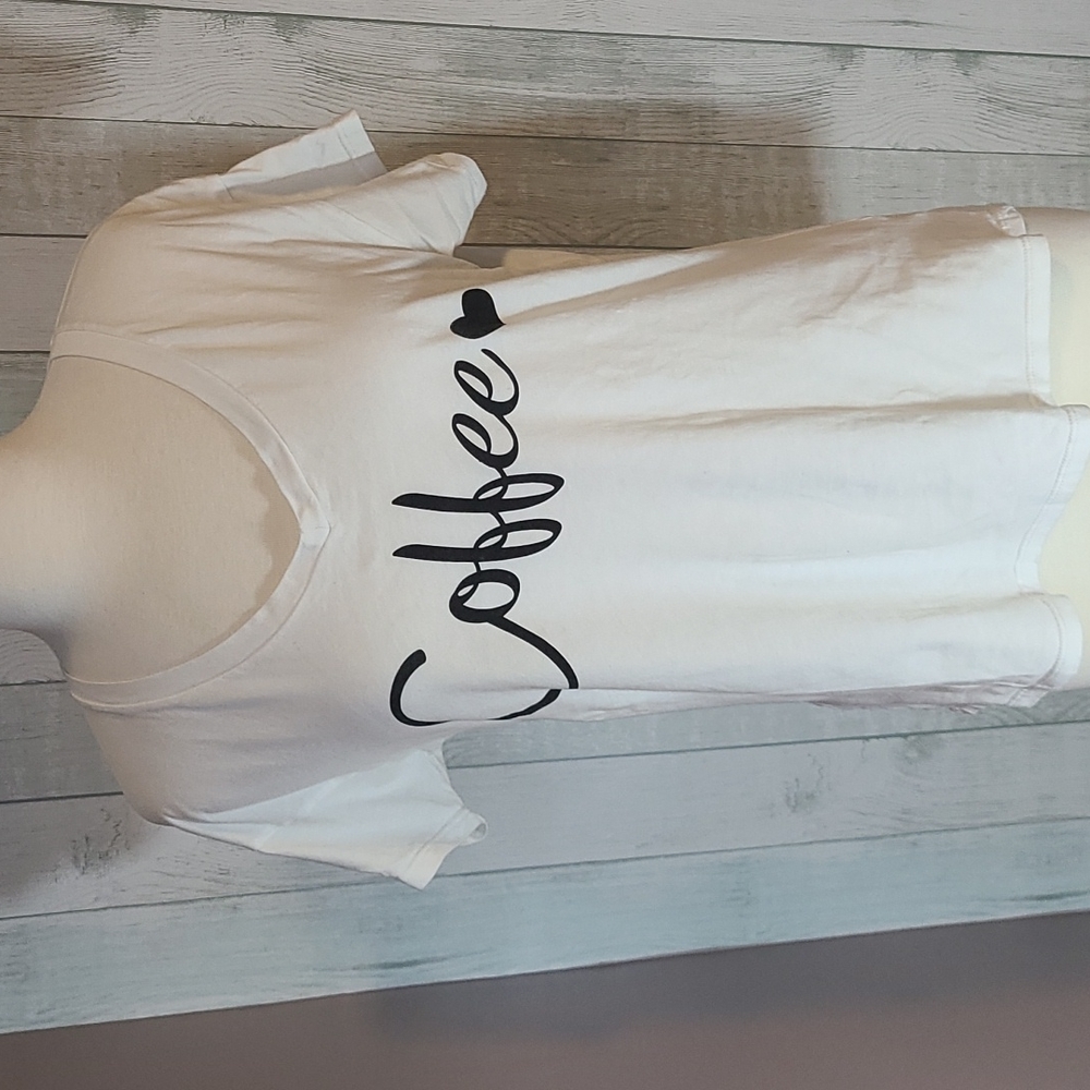 Coffee V-neck Tee in Black & White